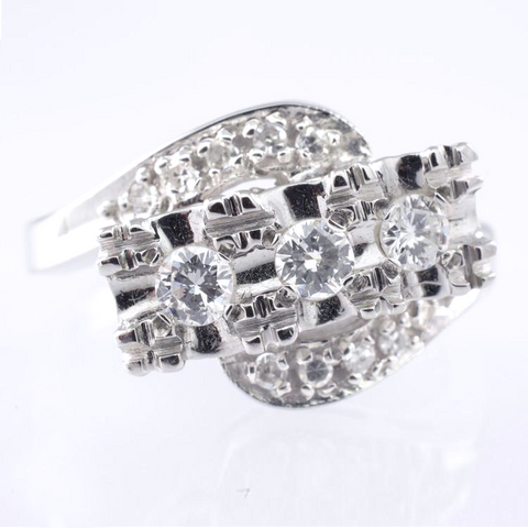 14 Kt White Gold Engagement Diamond Ring